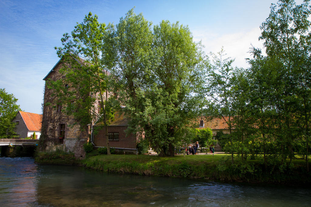 Bed and Breakfast Le Moulin De Tigny Екстер'єр фото