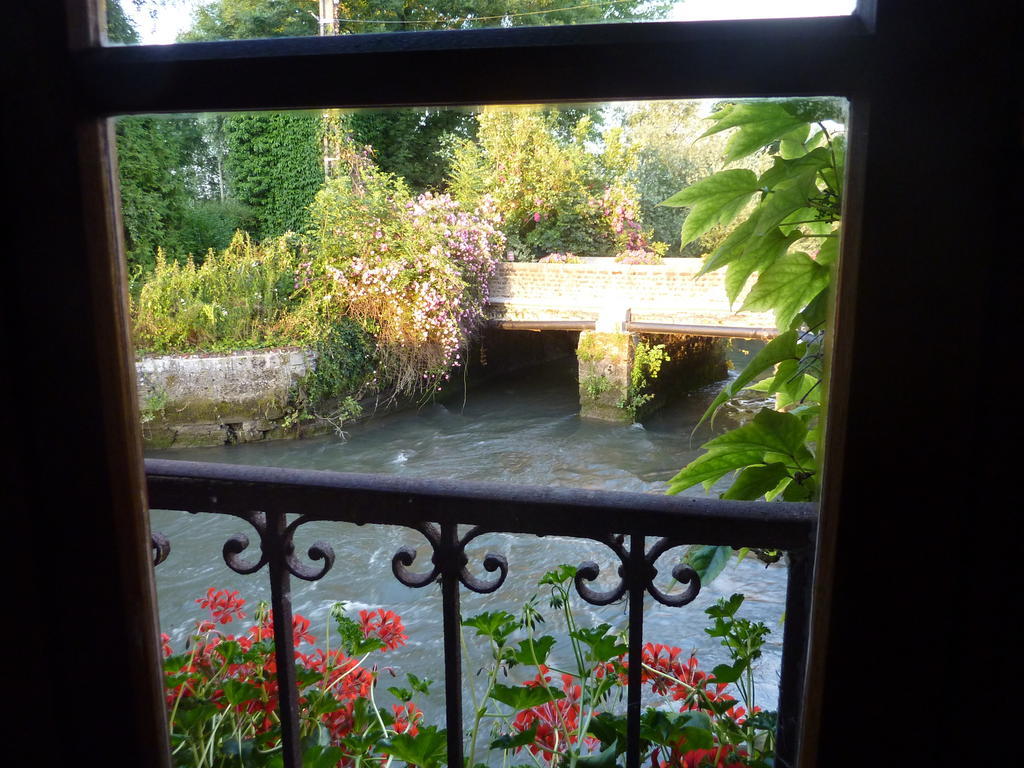 Bed and Breakfast Le Moulin De Tigny Екстер'єр фото